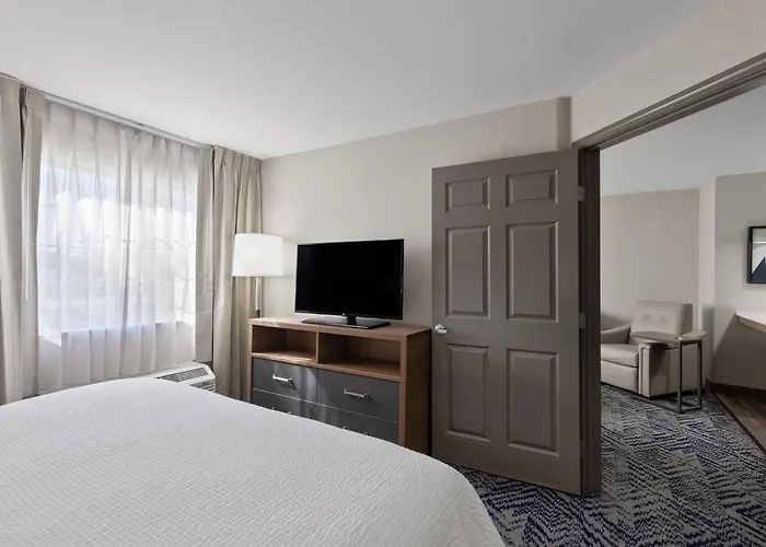 Candlewood By Ihg