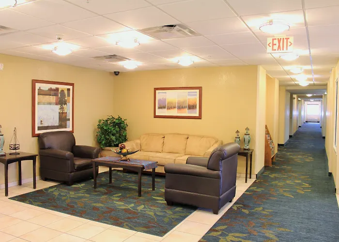 Candlewood By Ihg Hotel