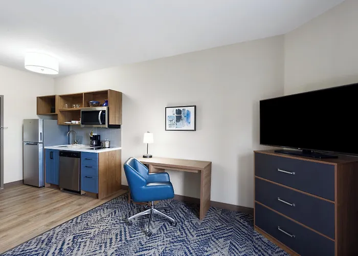 Candlewood By Ihg 2*